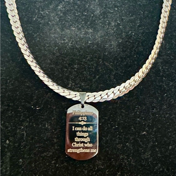 NWOT Cuban Link Stainless Steel Scripture Charm Necklace (Phil 4:13) - Picture 4 of 7